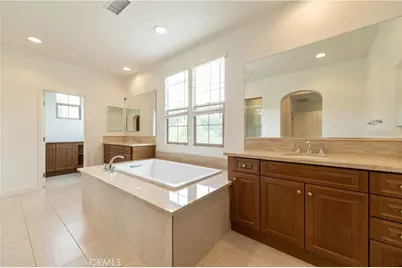 105 Tomato Springs, Irvine, CA 92618 - Photo 40