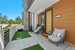154 Keeper, Irvine, CA 92618 - Photo 2