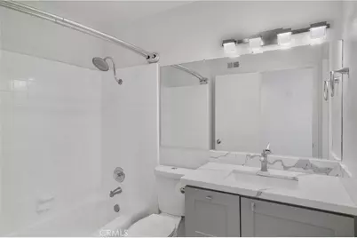 2422 Richmond, Costa Mesa, CA 92626 - Photo 14