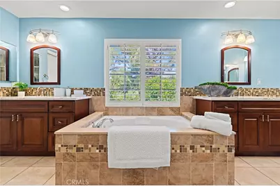 82 Winslow, Irvine, CA 92620 - Photo 36