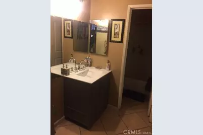 801 S Lyon Street #A112, Santa Ana, CA 92705 - Photo 6