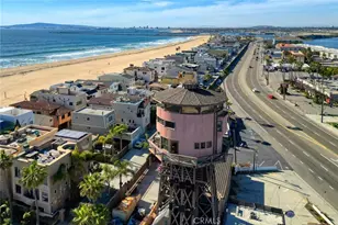 6 B Surfside, Surfside, CA 90743 - Photo 32