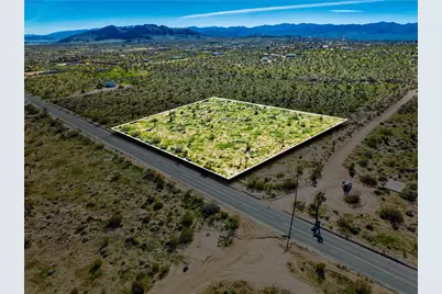 58919 Aberdeen, Yucca Valley, CA 92284 - Photo 2