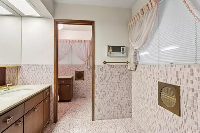 1501 La Loma, Santa Ana, CA 92705 - Photo 20