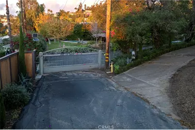 1501 La Loma, Santa Ana, CA 92705 - Photo 42