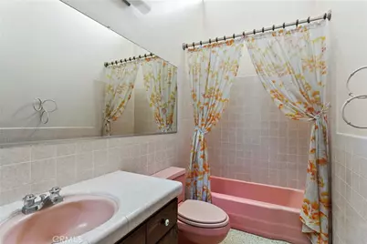 1501 La Loma, Santa Ana, CA 92705 - Photo 30