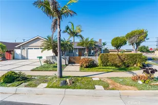17761 Still Harbor Ln, Huntington Beach, CA 92647 - Photo 2