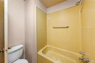 400 Greenfield Dr, El Cajon, CA 92021 - Photo 20