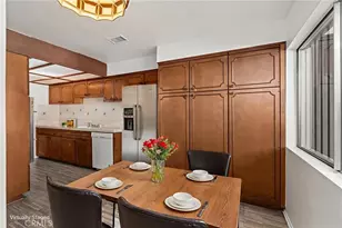 2011 W Katella, Anaheim, CA 92804 - Photo 18