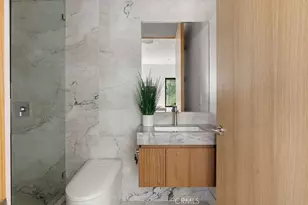 2619 S Rimpau Blvd, Los Angeles, CA 90016 - Photo 22