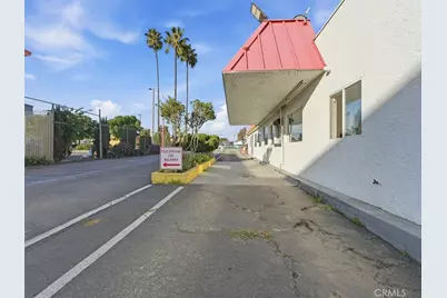 765 W Holt, Ontario, CA 91762 - Photo 36