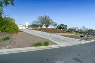 7025 Vista Del Verde, Jurupa Valley, CA 92509 - Photo 58
