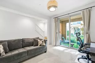 608 Shadowbrook, Lake Forest, CA 92610 - Photo 4