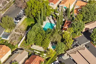 13050 Arborwalk Ln, Tustin, CA 92782 - Photo 34