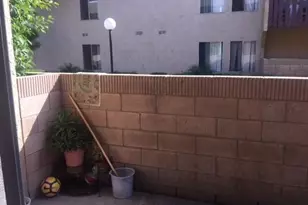 801 S Lyon St, Santa Ana, CA 92705 - Photo 8