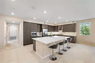 111 Bowery, Irvine, CA 92612 - Photo 4