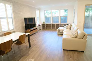 109 Sugar Cane, Irvine, CA 92620 - Photo 4