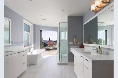 44 Balboa, Newport Beach, CA 92663 - Photo 20