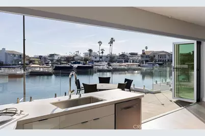 44 Balboa, Newport Beach, CA 92663 - Photo 4