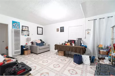 340 W 62nd Street, Los Angeles, CA 90003 - Photo 32