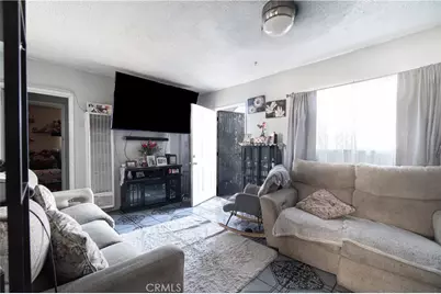 340 W 62nd Street, Los Angeles, CA 90003 - Photo 24