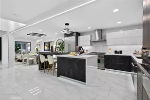 4664 Hazelnut Ave, Seal Beach, CA 90740 - Photo 14