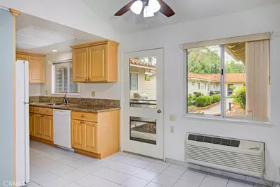 2347 Via Mariposa #B, Laguna Woods, CA 92637 - Photo 10