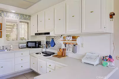 860 Ronda Mendoza #D, Laguna Woods, CA 92637 - Photo 14