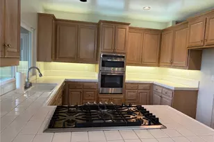 14253 Meadowlands, Riverside, CA 92503 - Photo 18
