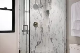 1139 Granville, Newport Beach, CA 92660 - Photo 32