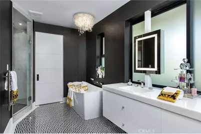 1139 Granville, Newport Beach, CA 92660 - Photo 22