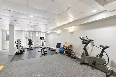 906 N Doheny #303, West Hollywood, CA 90069 - Photo 18