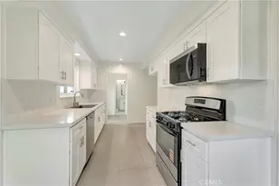 633 S Hacienda St, Anaheim, CA 92804 - Photo 2