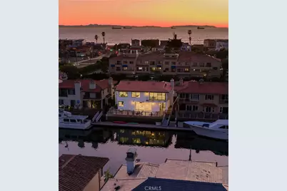 16572 Grimaud, Huntington Beach, CA 92649 - Photo 2