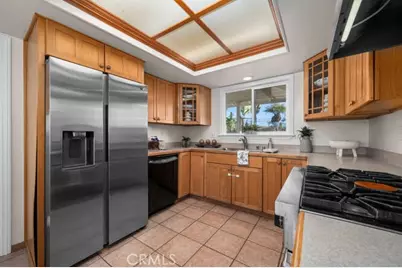 239 Via Socorro, San Clemente, CA 92672 - Photo 14