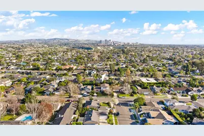 2038 Aliso Avenue, Costa Mesa, CA 92627 - Photo 36