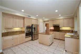 11 Pienza, Irvine, CA 92606 - Photo 8