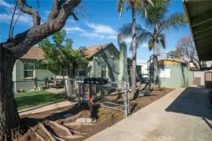 929 933 W 7th St, Corona, CA 92882 - Photo 4