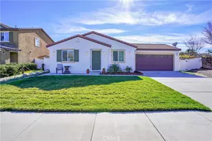 818 E Washington Ave, San Jacinto, CA 92583 - Photo 1
