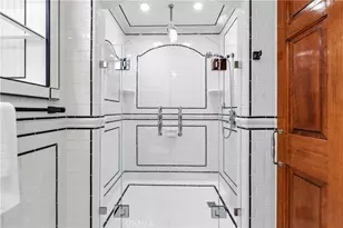 2074 Meadow View Ln, Costa Mesa, CA 92627 - Photo 28