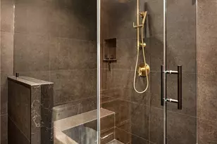 425 Tustin Ave, Newport Beach, CA 92663 - Photo 16