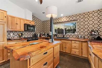 12740 Rushmore, White Water, CA 92282 - Photo 14