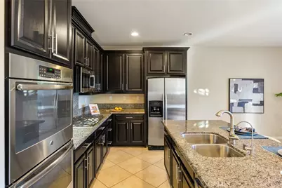 22494 Brightwood Place, Saugus, CA 91350 - Photo 6