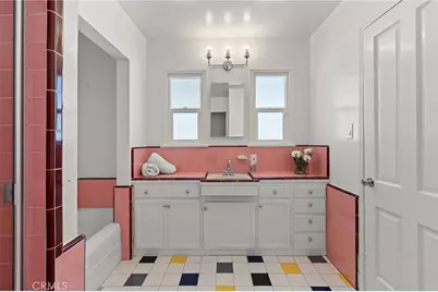 5857 Nagle, Los Angeles, CA 91401 - Photo 26