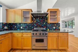 5857 Nagle, Los Angeles, CA 91401 - Photo 12