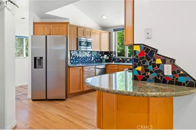 5857 Nagle, Los Angeles, CA 91401 - Photo 10