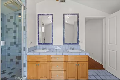 5857 Nagle, Los Angeles, CA 91401 - Photo 22