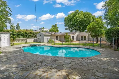 5857 Nagle, Sherman Oaks, CA 91401 - Photo 36