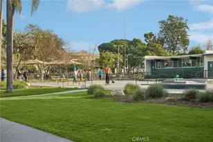 1405 E 1st St, Long Beach, CA 90802 - Photo 18