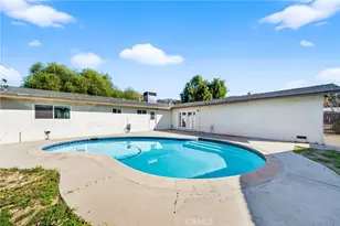1105 E 42nd, San Bernardino, CA 92404 - Photo 40